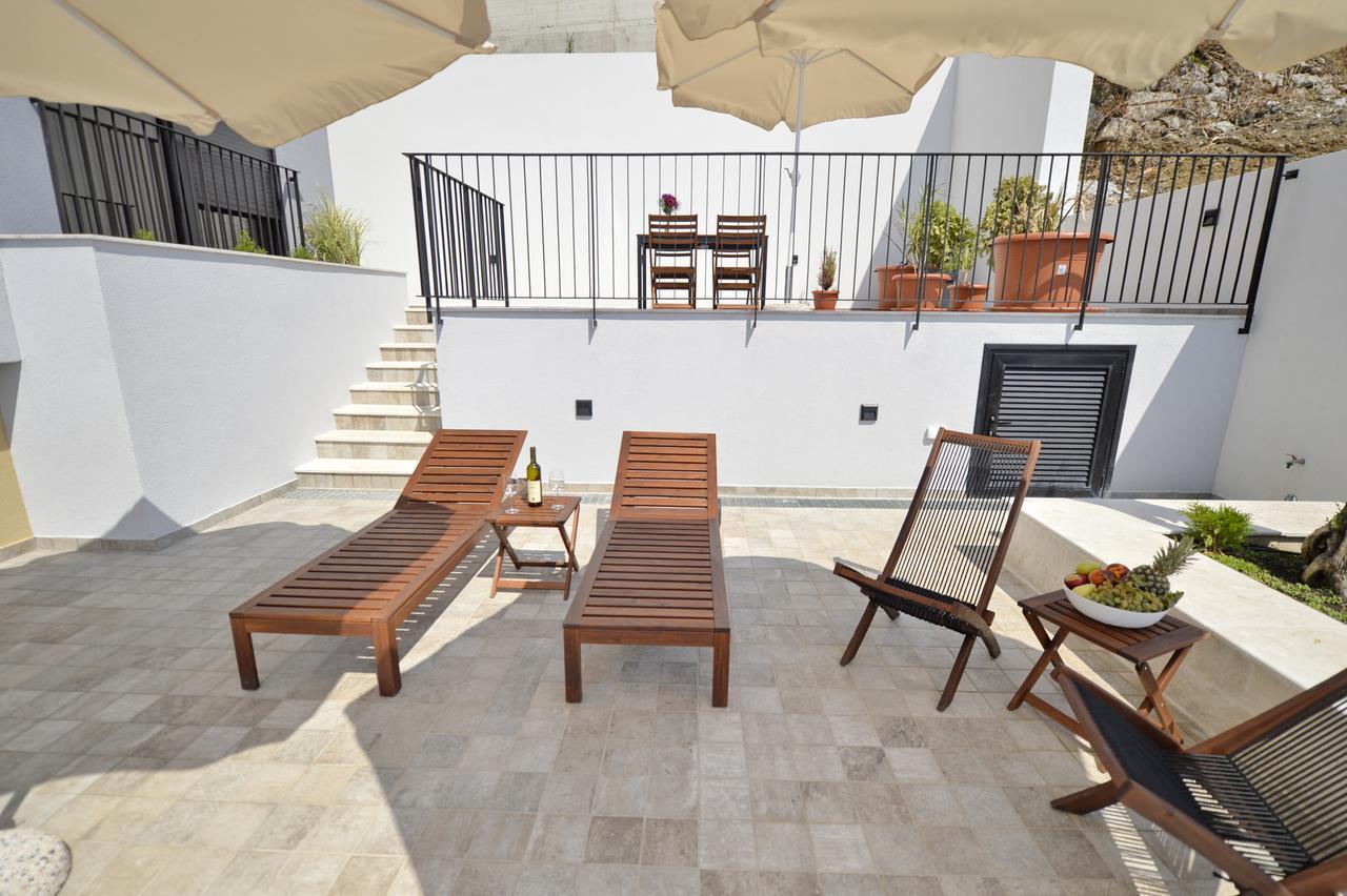 Apartment Line One Тиват Экстерьер фото
